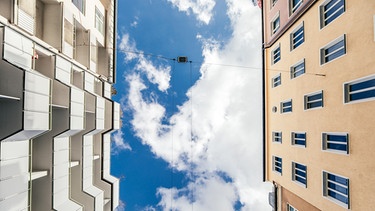 Mehrfamilienhäuser in der Münchner Innenstadt | Bild: BR/Fabian Stoffers